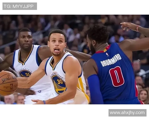 库里为勇士带来胜利，连续5场得分破30分